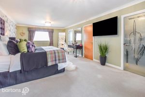 Photo 24- click for photo gallery